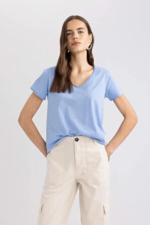 DeFacto Regular Fit V Yaka Basic Kısa Kollu Tişört K1507AZ24SMBE553