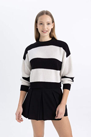 DeFacto Coool Oversize Fit Çizgili Bisiklet Yaka Kazak X4931AZ24WNBK56
