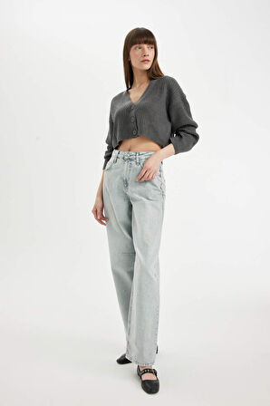 DeFacto Regular Fit V Yaka Basic Düz Düğmeli Triko Hırka U2052AZ24AUGR451