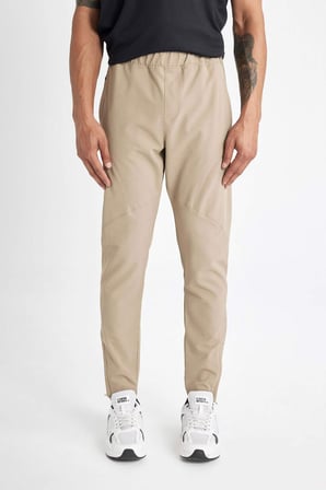 DeFactoFit Sporcu Jogger Eşofman Altı Slim Fit Dar Kesim Dokuma Üç Cepli Fermuarlı Paça B2780AX24SMBG315
