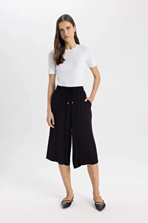 DeFacto Kapri Yüksek Bel Crop Fit Belmando Kapri I6798AZ24SMBK81