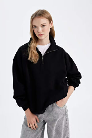 Oversize Fit Yarım Fermuarlı Kalın Kumaş Sweatshirt