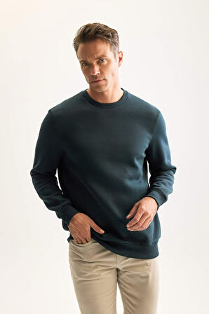 DeFacto 3 İplik Pamuklu Şardonlu İçi Polarlı Regular Fit Bisiklet Yaka Kalın Sweatshirt D7876AXNSGN1079