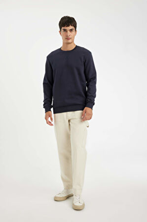 DeFacto Lacivert 3 İplik Pamuklu Şardonlu İçi Polarlı Regular Fit Bisiklet Yaka Kalın Sweatshirt D7876AXNSNV163