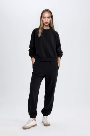 DeFacto Regular Fit 2'li Takım Sweatshirt Beli Lastikli Jogger Eşofman Altı D8022AXNSBK81