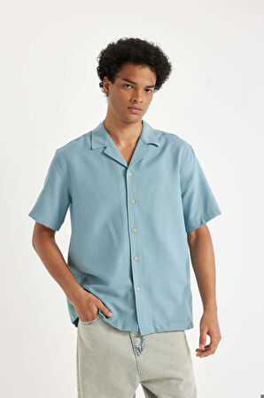 DeFacto Regular Fit Yazlık Apaş Yaka Kısa Kollu Gömlek D8326AX24HSBE299