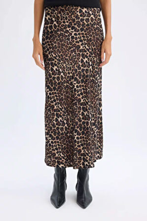 DeFacto A Kesim Leopar Desenli Normal Bel Saten Midi Etek D7648AX24AUBK81