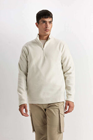 DeFacto Ekru Tüylenme Yapmayan Soğuk Geçirmez  Regular Fit Dik Yaka Fermuarlı Polar Sweatshirt Y3996AZNSER117