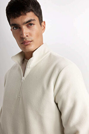 DeFacto Ekru Tüylenme Yapmayan Soğuk Geçirmez  Regular Fit Dik Yaka Fermuarlı Polar Sweatshirt Y3996AZNSER117