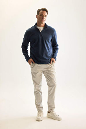 DeFacto Lacivert Tüylenme Yapmayan Soğuk Geçirmez  Regular Fit Dik Yaka Fermuarlı Polar Sweatshirt Y3996AZNSIN257