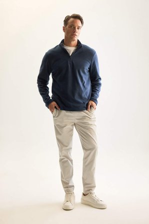 DeFacto Lacivert Tüylenme Yapmayan Soğuk Geçirmez Regular Fit Dik Yaka Fermuarlı Polar Sweatshirt Y3996AZNSIN257