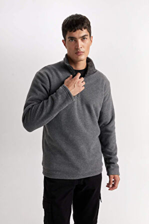 DeFacto Antrasit Tüylenme Yapmayan Soğuk Geçirmez  Regular Fit Dik Yaka Fermuarlı Polar Sweatshirt Y3996AZNSAR198