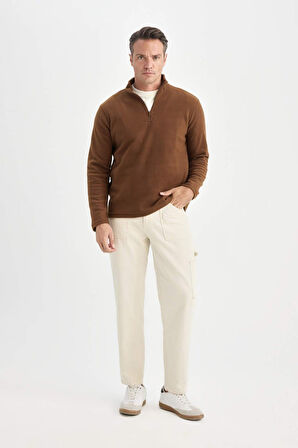 DeFacto Kahverengi Tüylenme Yapmayan Soğuk Geçirmez  Regular Fit Dik Yaka Fermuarlı Polar Sweatshirt Y3996AZNSBN254