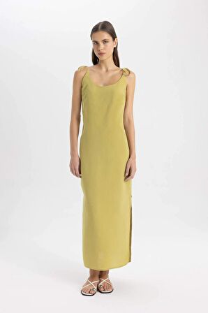 DeFacto Straight Fit Yuvarlak Yaka Modal Askılı Maxi Elbise C8231AX24SMKH258
