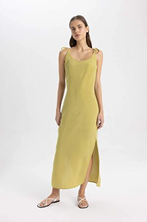 DeFacto Straight Fit Yuvarlak Yaka Modal Askılı Maxi Elbise C8231AX24SMKH258