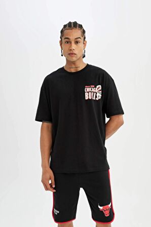 DeFactoFit NBA Chicago Bulls Standart Fit Cepli Bermuda Şort A3822AX24SMBK81