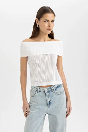DeFacto Fitted Açık Omuz Triko Tişört D0604AX24SMWT34
