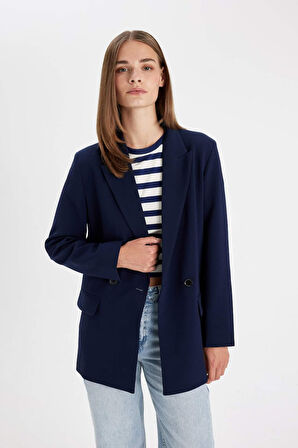 Oversize Geniş Kalıp Kruvaze Yaka Düğmeli Blazer Ceket