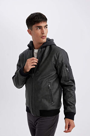 Slim Fit Kapüşonlu Suni Deri Mont