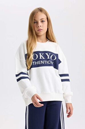 DeFacto Kız Çocuk Oversize Geniş Kalıp Bisiklet Yaka Baskılı Sweatshirt D3806A824WNNV241