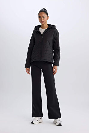 DeFactoFit Su İtici Regular Fit Kapüşonlu Fermuarlı Mont D6085AX25SPBK81