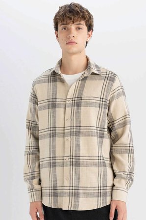 DeFacto %100 Pamuk Regular Fit Kareli Oduncu Flanel Uzun Kollu Gömlek D6727AX24AUBG540