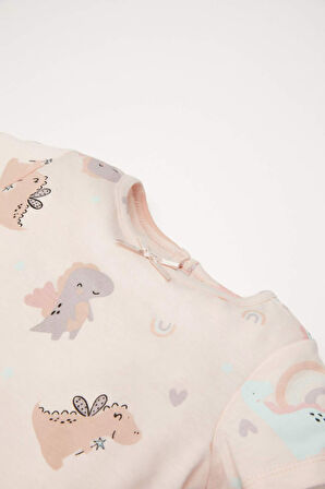 DeFacto Kız Bebek Pijama Takımı Dinazor Baskılı Kısa Kollu Penye Üst Beli Lastikli Şort D8295A5NSPN262