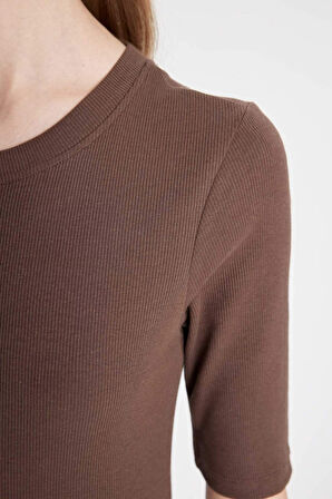 DeFacto Bodycon Vücuda Oturan Bisiklet Yaka Basic Düz Fitilli Kaşkorse Kısa Kollu Maxi Elbise D8623AX24AUBN540