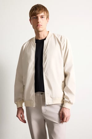 DeFacto Su İtici Slim Fit Bomber Kolej Yaka Fermuarlı Çift Cepli Mevsimlik Mont D7319AX25SPER140