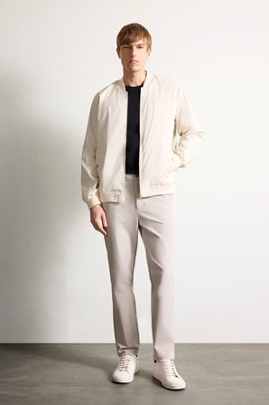 DeFacto Su İtici Slim Fit Bomber Kolej Yaka Fermuarlı Çift Cepli Mevsimlik Mont D7319AX25SPER140