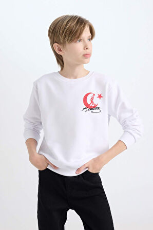 DeFacto Erkek Çocuk Beyaz Bisiklet Yaka Atatürk Baskılı Nakışlı Sweatshirt D8200A824WNWT34