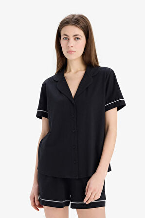 Pijama Takımı Kısa Kollu Pijama Üstü Şortlu Pijama Altı-Fall in Love