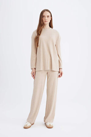 DeFacto Regular Beli Lastikli Basic Düz Fit Fitilli Kaşkorse Geniş Paça Pantolon D7437AX24WNBG775