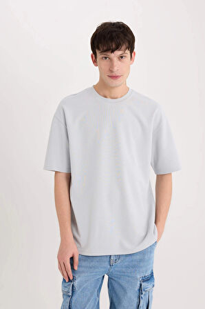 Defacto X3926 Gri Oversize Geniş Kalıp Ütü Gerektirmeyen Bisiklet Yaka Kısa Kollu Basic Düz Ağır Kumaş Tişört