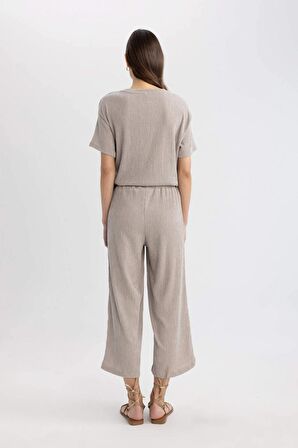DeFacto 	Wide Leg Geniş Bol Paça Normal Bel Bürümcük Kapri Pantolon C4329AX24SPGR302