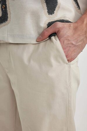 DeFacto Yazlık Jogger Chino Pantolon Beli Bağcıklı Cepli Düz Paça Z9933AZ24SPBG700