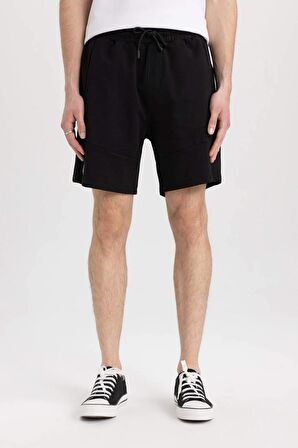 DeFacto Slim Fit Dar Kesim Dar Paça Basic Düz Şort B8674AX24SMBK81
