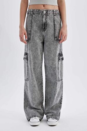 DeFacto Wide Leg Kargo Yüksek Bel Uzun Yumuşak Jean Yıkamalı Pantolon C3255AX24HSNM55