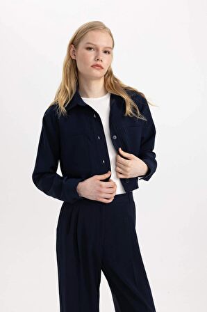 DeFacto Crop Gömlek Yaka Basic Düz Blazer Ceket C3832AX24SMNV28