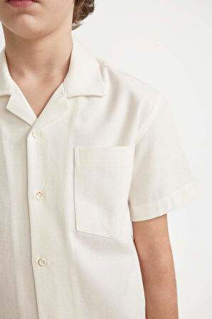 DeFacto Erkek Çocuk Oversize Geniş Kalıp Polo Yaka Kısa Kollu Gömlek C2897A824SMWT34