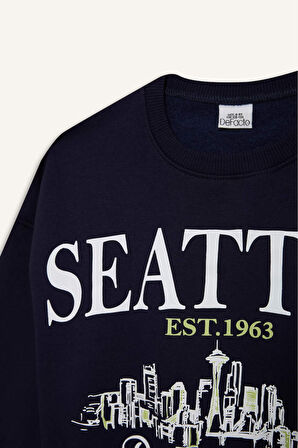 DeFacto Kız Çocuk Relax Fit Bisiklet Yaka Baskılı Sweatshirt D4384A824WNNV241