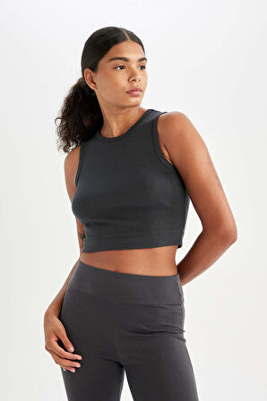 DeFactoFit Crop Bisiklet Yaka Modal Sporcu Basic Düz Atlet D6038AX24AUAR231