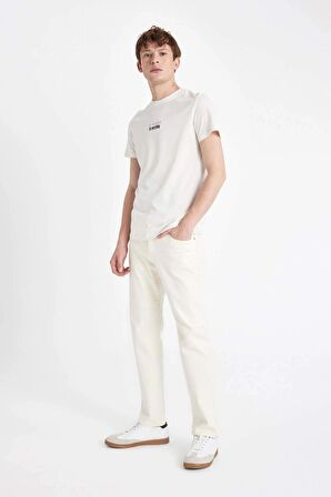 DeFacto Sergio Regular Fit Normal Kalıp Normal Bel Boru Paça Jean Pantolon D4460AX24HSBG714