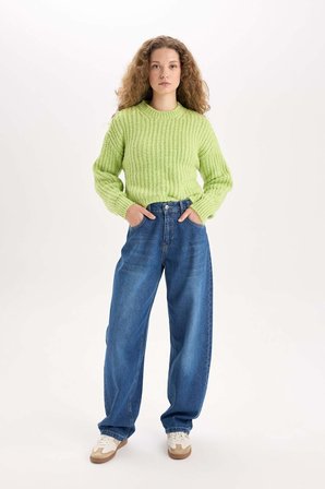 DeFacto Oversize Geniş Kalıp Bisiklet Yaka Triko Kazak V1811AZNSGN597