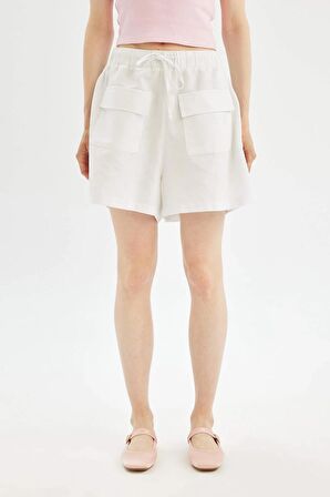 DeFacto Coool Relax Fit Normal Bel Kısa Paça Keten Karışımlı Şort D3468AX24HSWT34