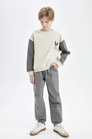 DeFacto Erkek Çocuk Bağcıklı Beli ve Paçası Lastikli Cepli Jogger Gabardin Pantolon C7577A824WNKH401