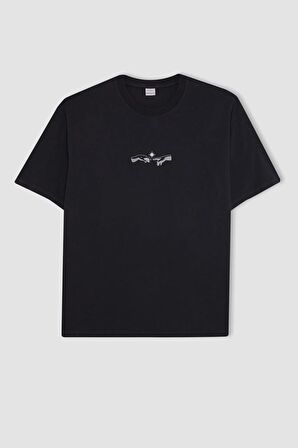 DeFacto %100 Pamuk Oversize Geniş Kalıp Bisiklet Yaka Baskılı Kısa Kollu Tişört C7165AX24SMAR138