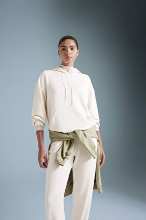 DeFactoFit Oversize Geniş Kalıp Modal Kapüşonlu Kanguru Cepli Sporcu Sweatshirt B5206AX24AUER218