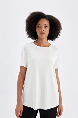 DeFactoFit Oversize Geniş Kalıp Bisiklet Yaka Sporcu Modal Kısa Kollu Tişört B5536AX24AUER105