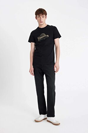 DeFacto Slim Fit Bisiklet Yaka Baskılı Kısa Kollu Tişört C6915AX24SMBK81